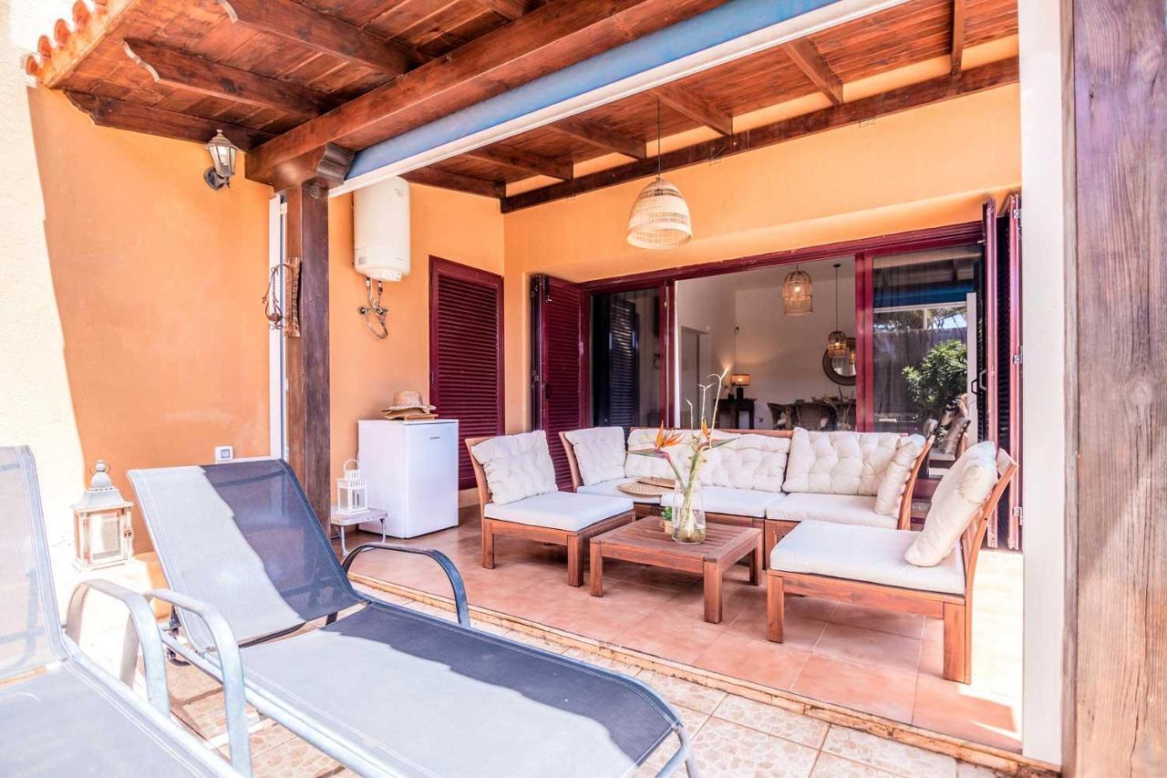 HolidayVilla Tropical - BBQ , Pool , Garden by Holidays Home La Oliva Exterior foto